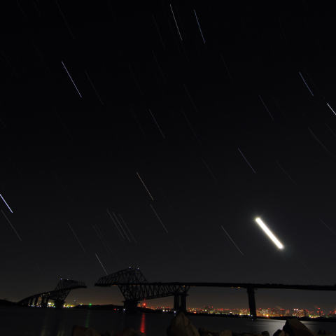 月下の冬のダイヤモンド