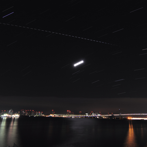 【おはよう！ISS】地球の影から出てきたところ