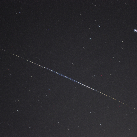 明るく写ったETS-VII