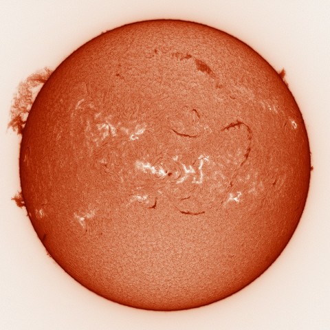３月２７日　巨大プロミネンス出現