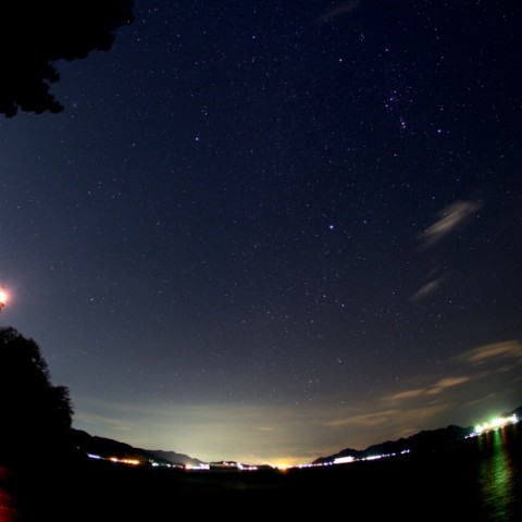 宇品灯台とオリオン　その2