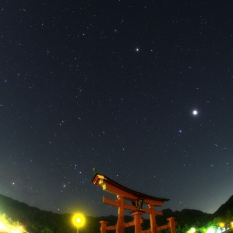 日本三景宮島の大鳥居とさそり座3/5