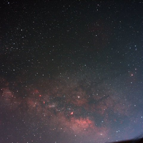 昇り始めた霧ヶ峰高原のさそり座