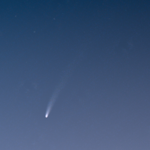 昼間のATLAS彗星（C/2024G3）