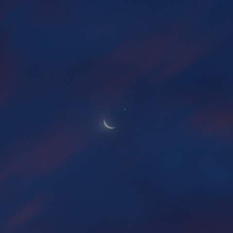 金星食後の月と金星