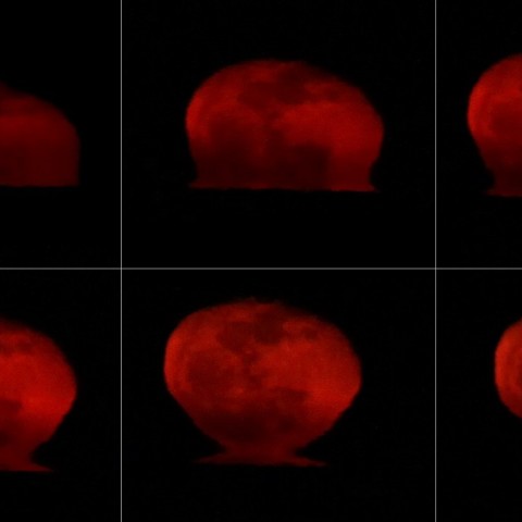 周防灘から昇る月