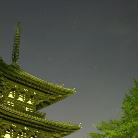 【AKB48】【平城遷都1300年祭】　奈良　興福寺　三重塔と北斗七星