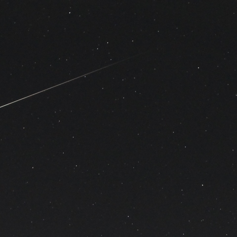 半分写ったしぶんぎ座流星