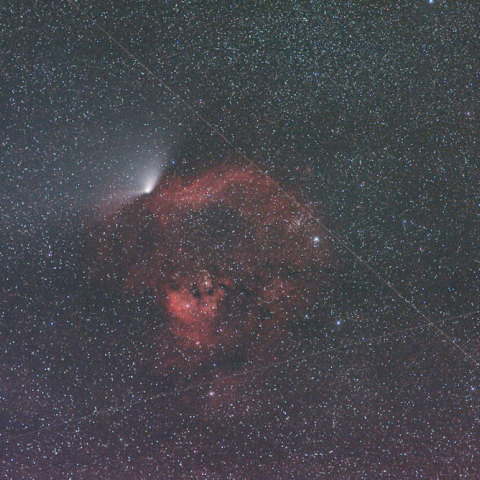 パンスターズ彗星とNGC7822