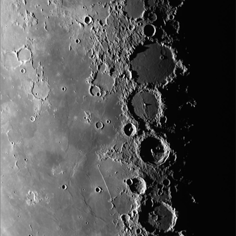 中央の入江から直線壁　2025/09/15