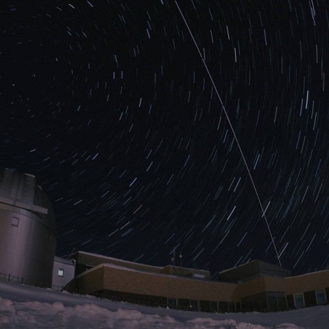 こうのとり2号機とドッキング直後のISS