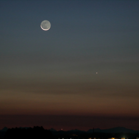 木星・金星の接近と細い月