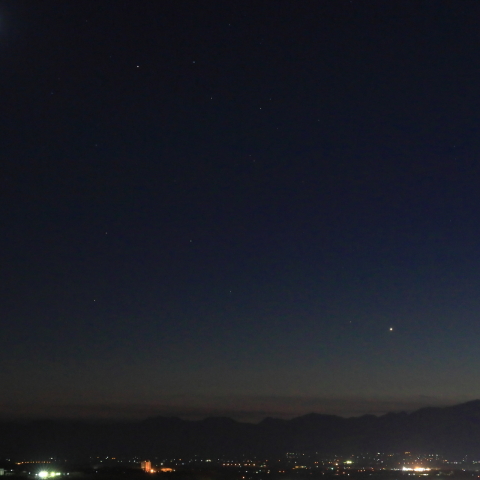 沈み行く木星と月・土星・金星