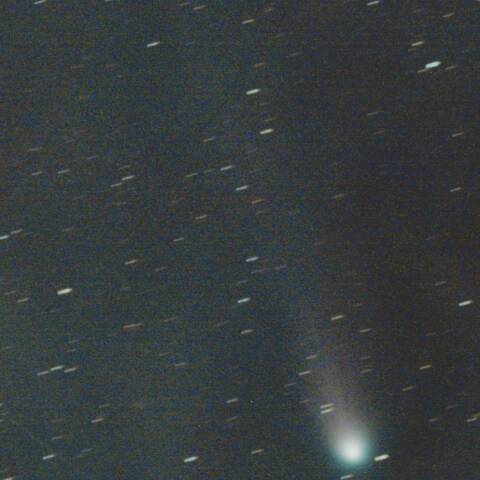 市街地からのポン・ブルックス彗星