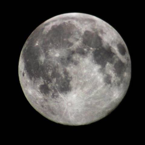 超短焦点アクロマートで撮った満月