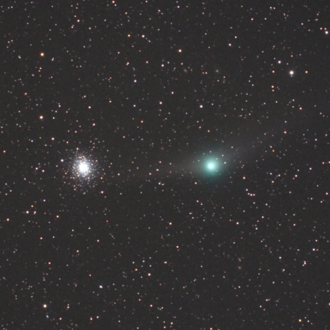 M92と並んだギャラッド彗星