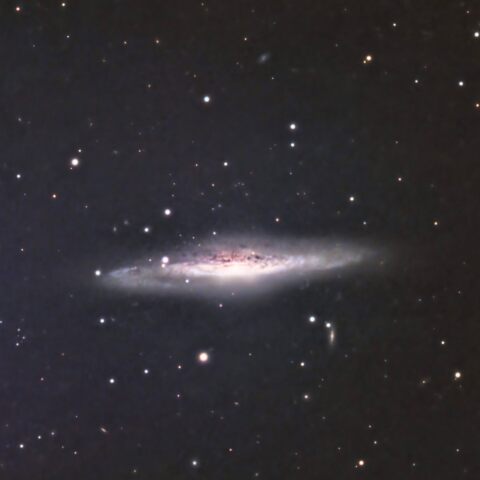 NGC2683 (UFO銀河)