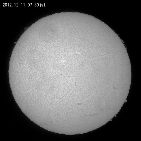 太陽12月11日（白黒）