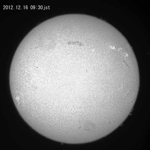 太陽、12月16日（白黒）