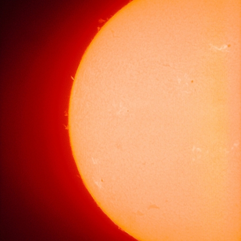 プロミネンス（２：東半球）