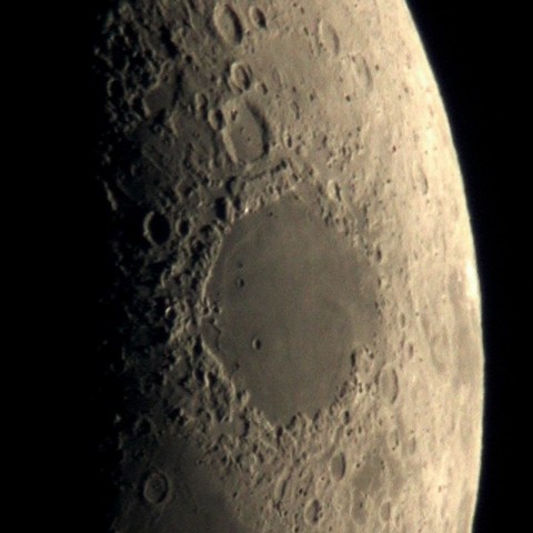 月・危難の海周辺