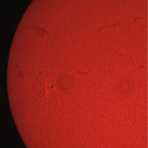黒点AR2612とダークフィラメント