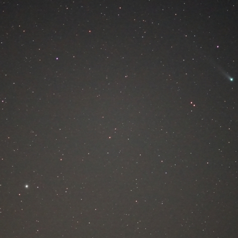 ラブジョイ彗星とならぶM13