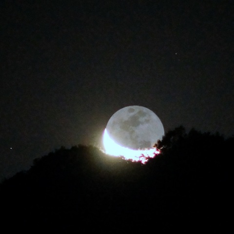 月待ち、月の出