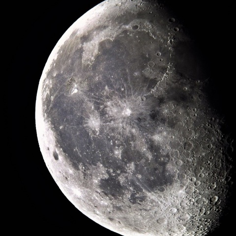 月齢20.3　流星群の夜の月