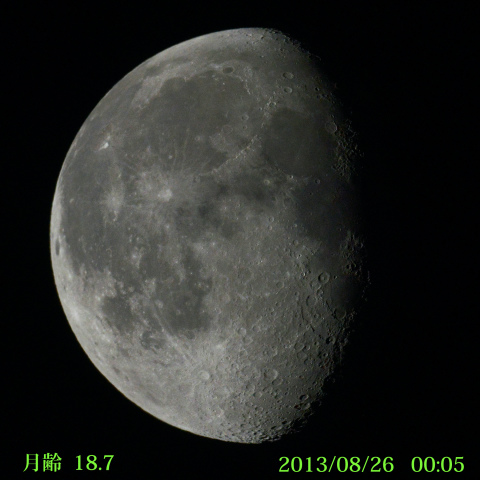 月齢１８.７の月