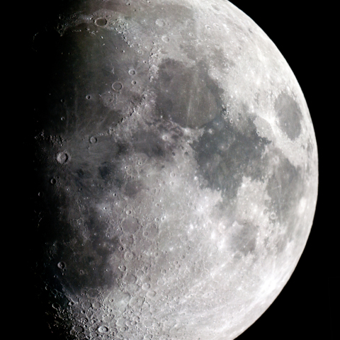 月齢9.9の月（4月13日）