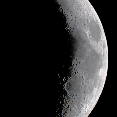 月齢5.2の月（5月8日）