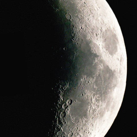 月齢5.6の月(6月７日）