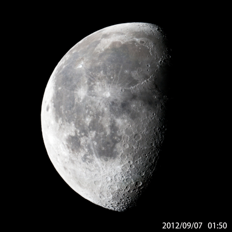 月齢２０.１の月