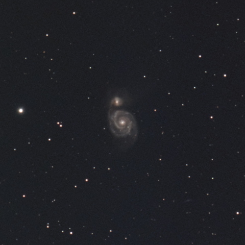 M51 子持ち銀河