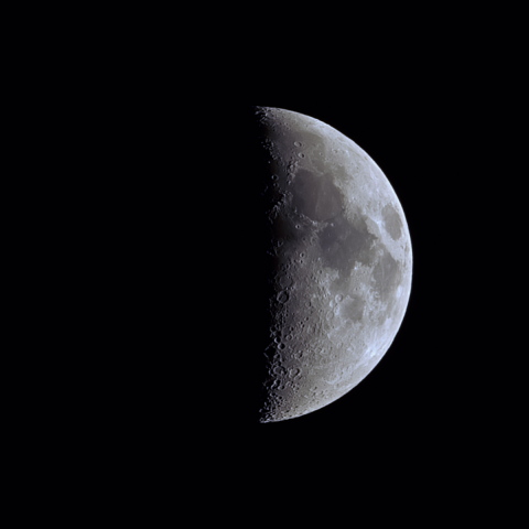 月 2023.7.25 LunarX