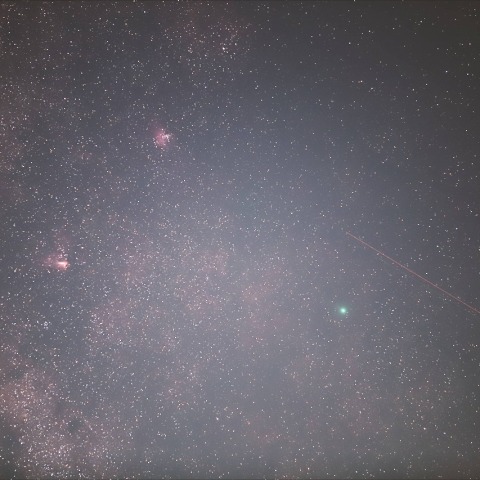 C/2025R2 スワン彗星