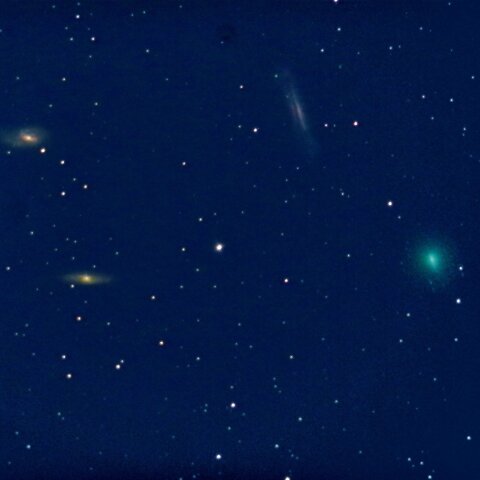 紫金山第1彗星とM65 M66 NGC3628との接近 12月28日