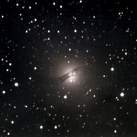 NGC5128 ケンタウルスA