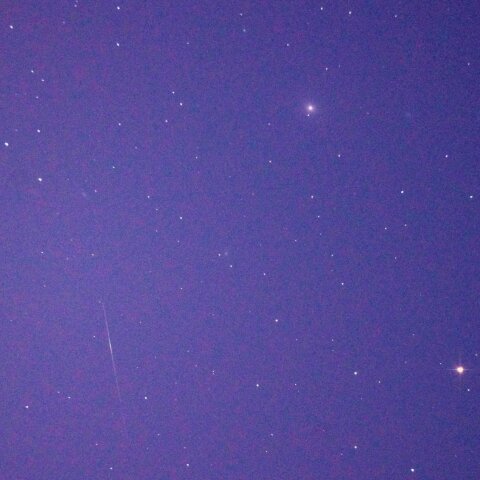 M49と流星
