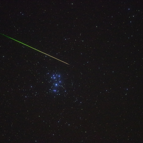 プレアデスとペルセウス座流星群