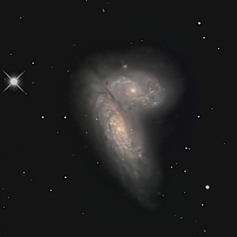 バタフライ銀河(NGC4567 4568)