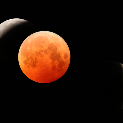 地球影の中の天王星食