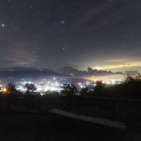展望台から見える景色と星