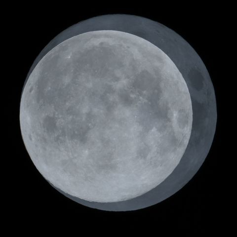 2017年ほぼ最大の月と最小の月