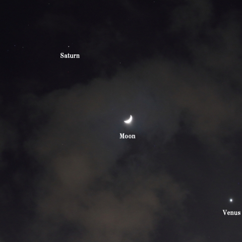 新春の集い　土星・細い月・金星