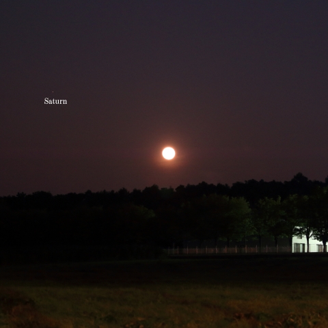 男鹿月と土星