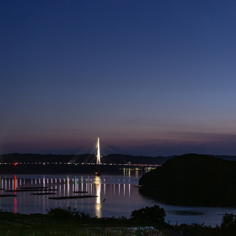 月水金　接近して橋との競演　5月24日