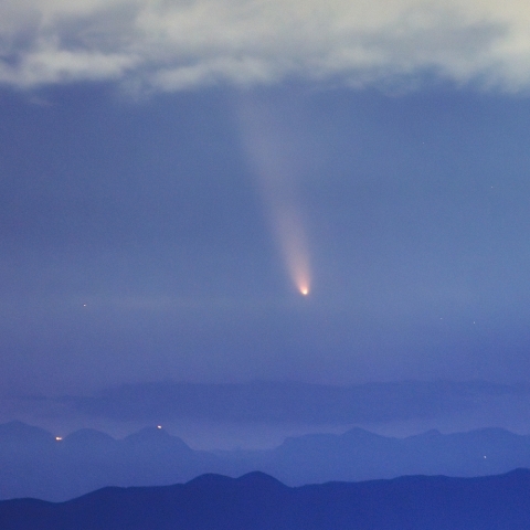 2024/10/13 北アルプスと柴金山・アトラス彗星