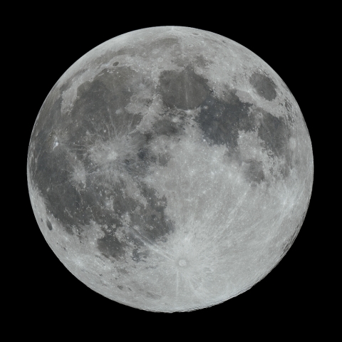 スーパームーン